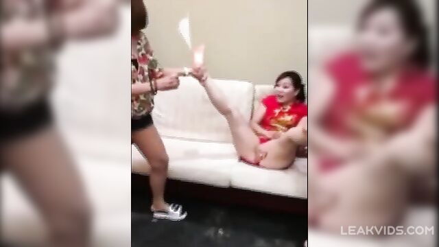 Chinese wedding traditions, Bride is fucked by bridesmaids - 4 image