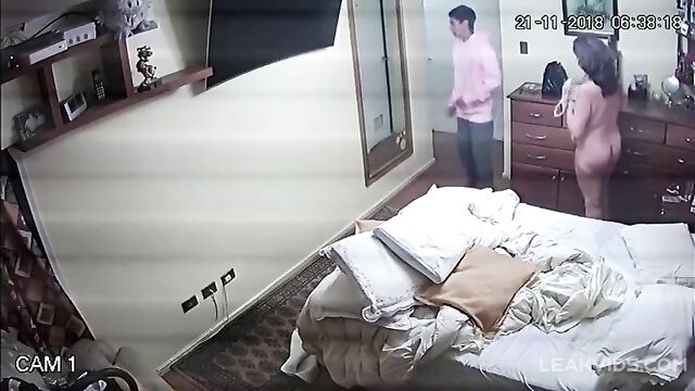 Perv Mother Walks In Front Of Her Son Completely Naked On Ip Cam - 3 image